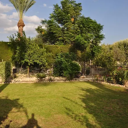 Villa Stylish Spacious 3 Bd Alethriko