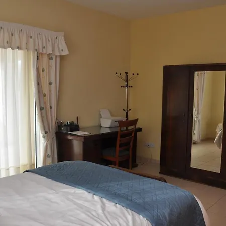 Villa Stylish Spacious 3 Bd Alethriko
